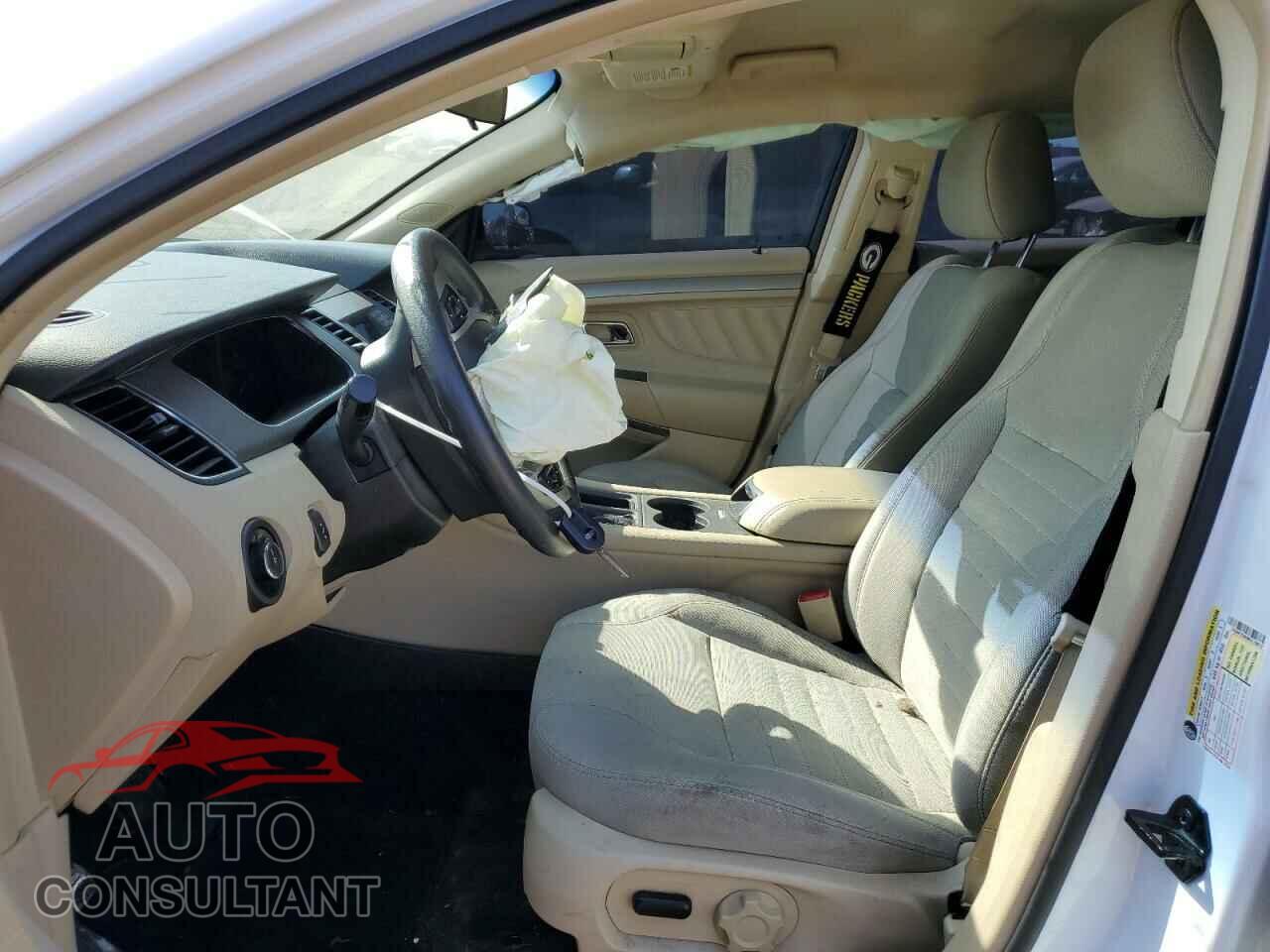 FORD TAURUS 2017 - 1FAHP2D80HG128872