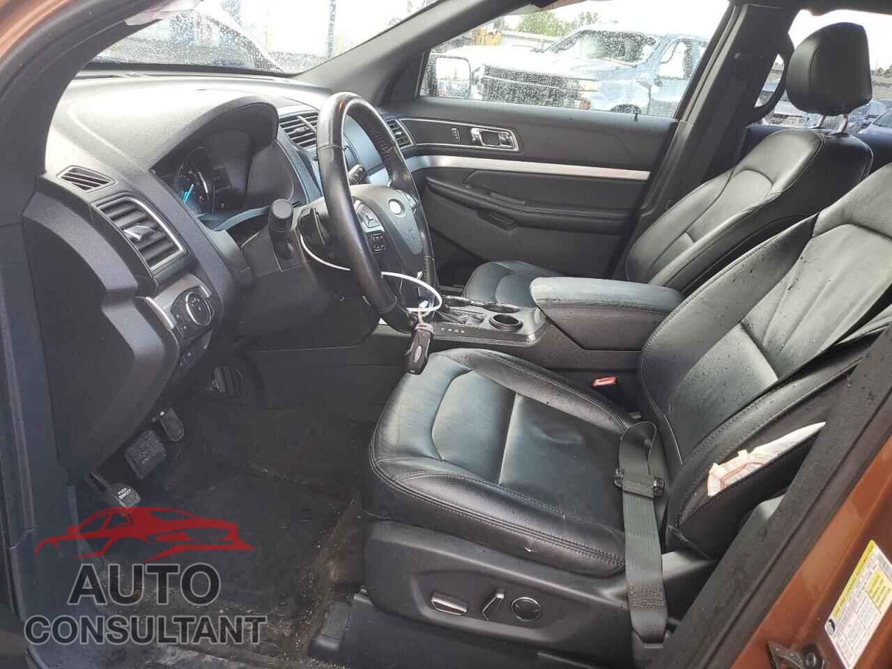 FORD EXPLORER 2017 - 1FM5K7D88HGA01890