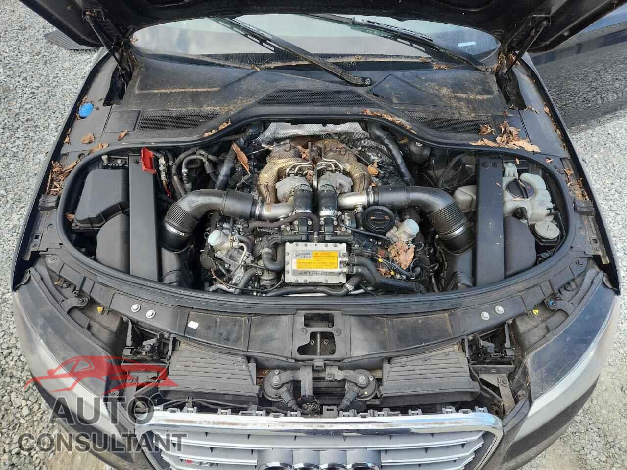 AUDI S8 2013 - WAUD2AFD4DN009950