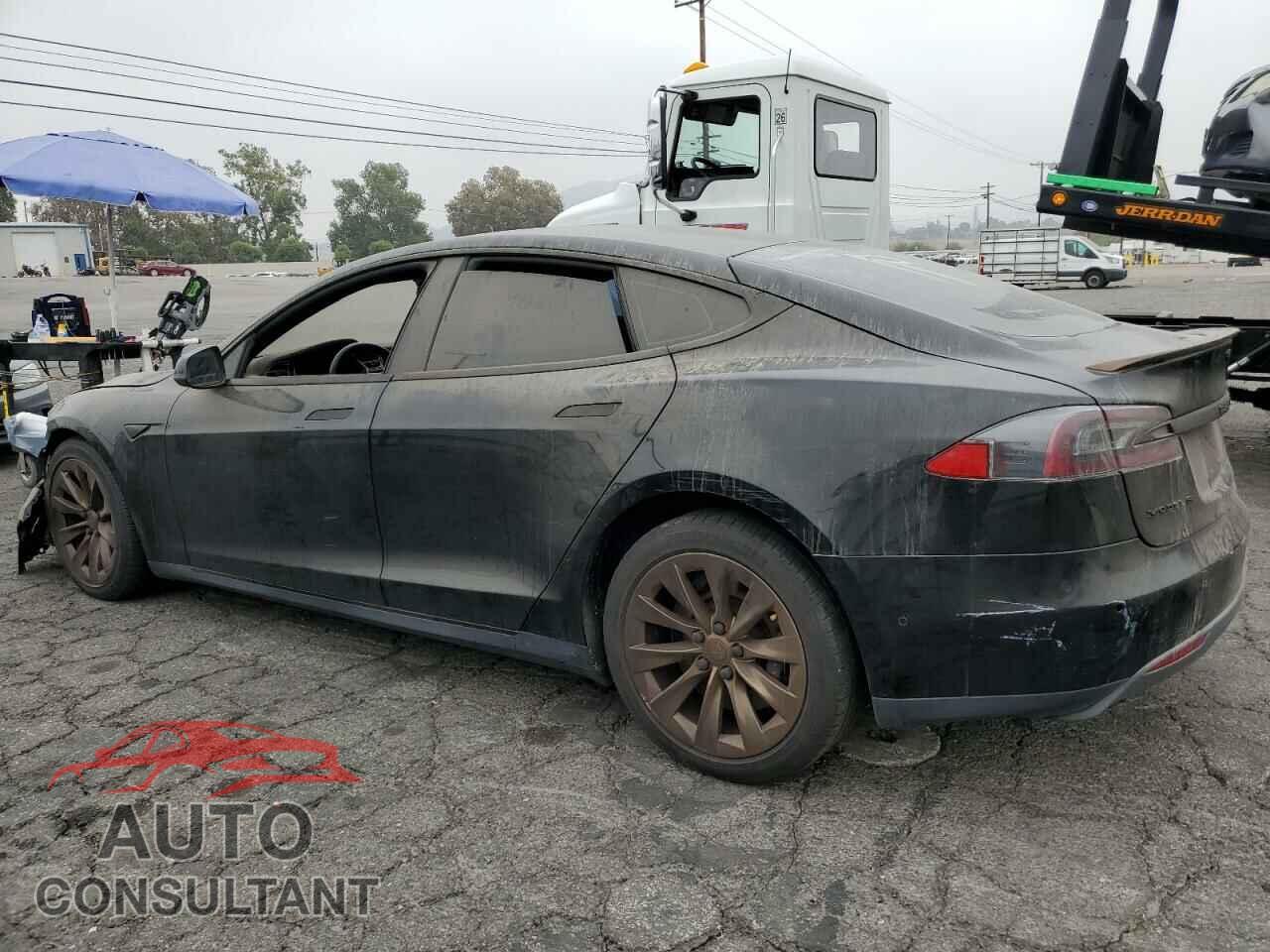 TESLA MODEL S 2016 - 5YJSA1E22GF133456