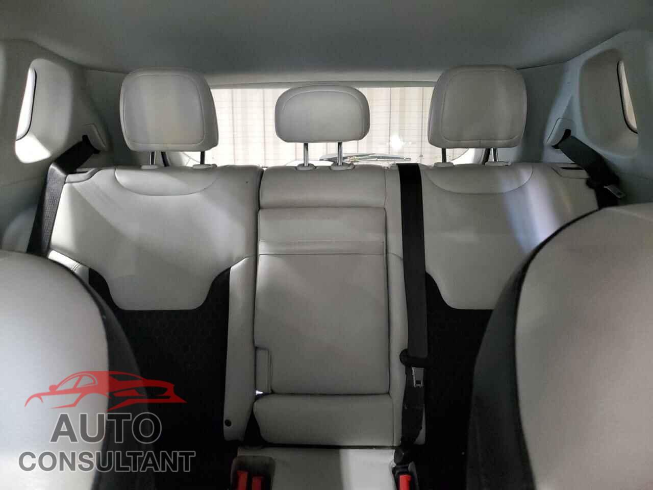 JEEP COMPASS 2019 - 3C4NJDBB3KT653419