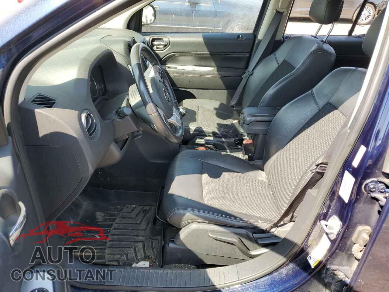 JEEP COMPASS 2017 - 1C4NJCEB0HD210908