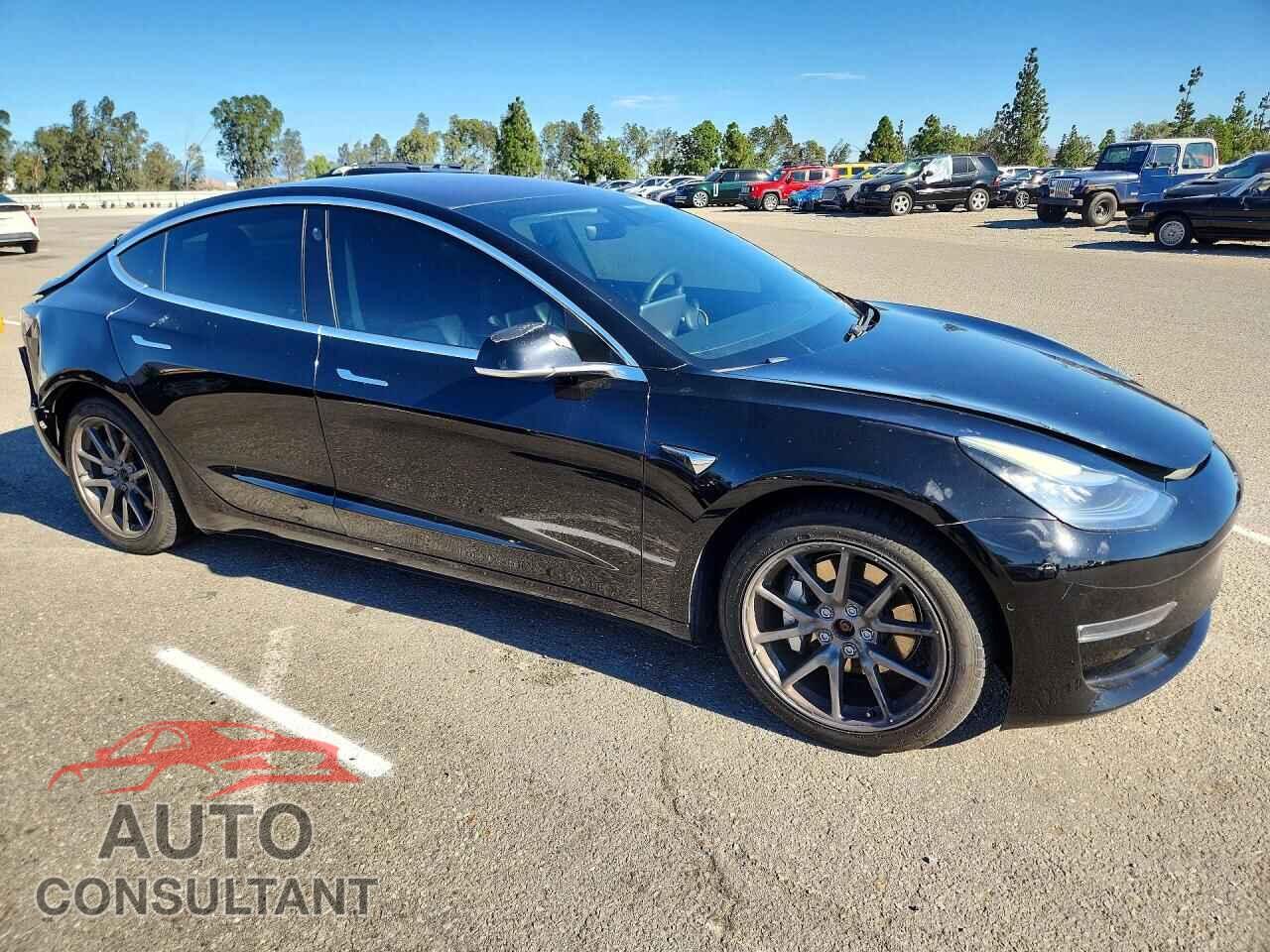TESLA MODEL 3 2018 - 5YJ3E1EB2JF179837
