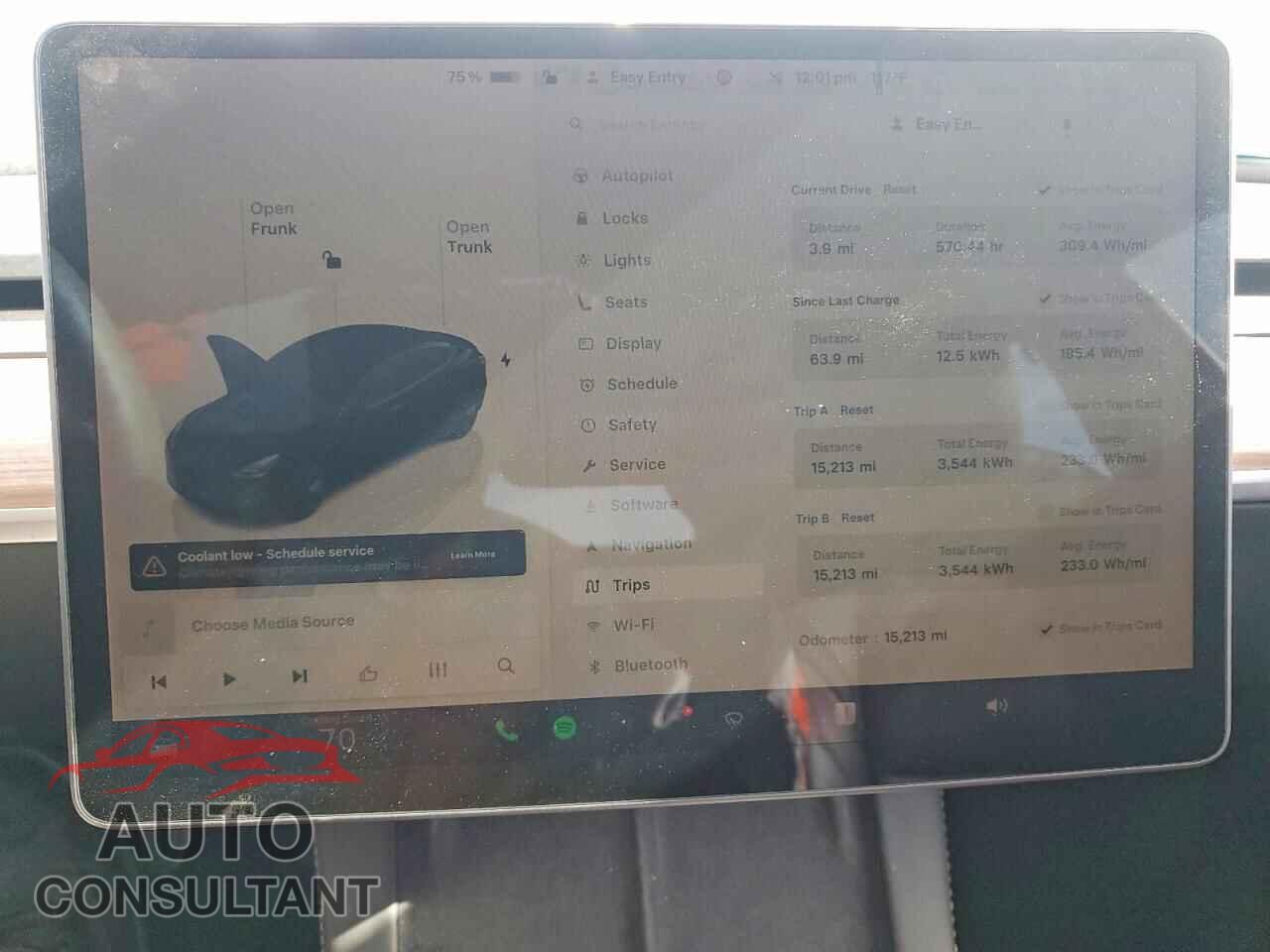 TESLA MODEL 3 2023 - 5YJ3E1EA5PF701134