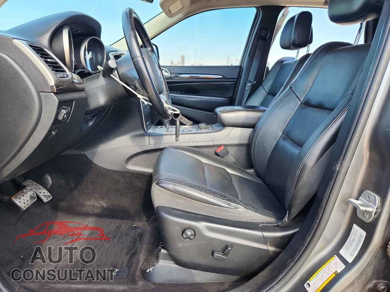 JEEP CHEROKEE 2011 - 1J4RR4GT8BC670332