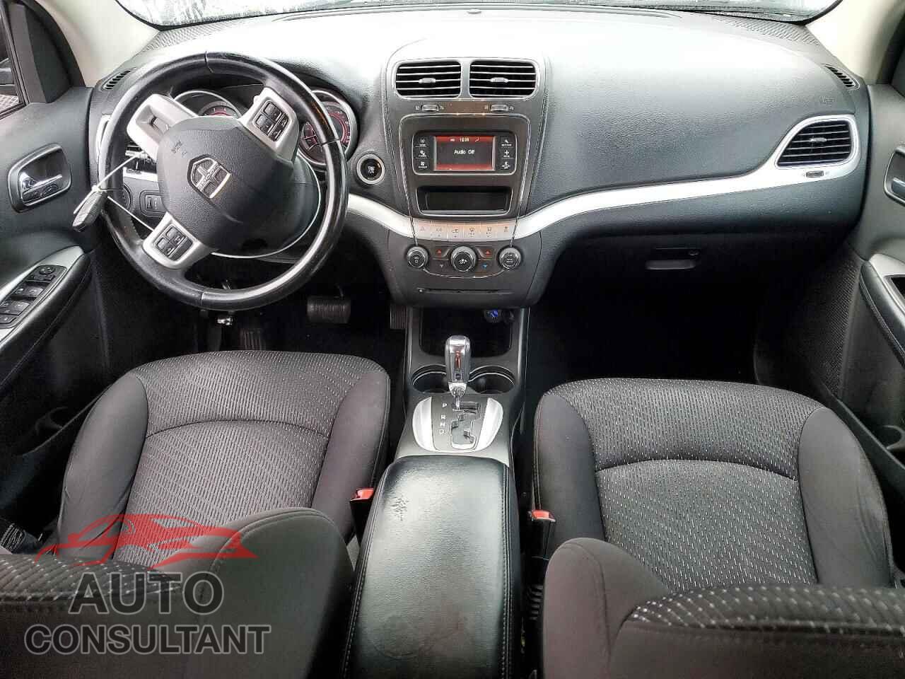 DODGE JOURNEY 2015 - 3C4PDCBB5FT688348