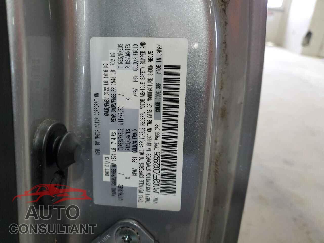 MAZDA MX5 2013 - JM1NC2PFXD0229925