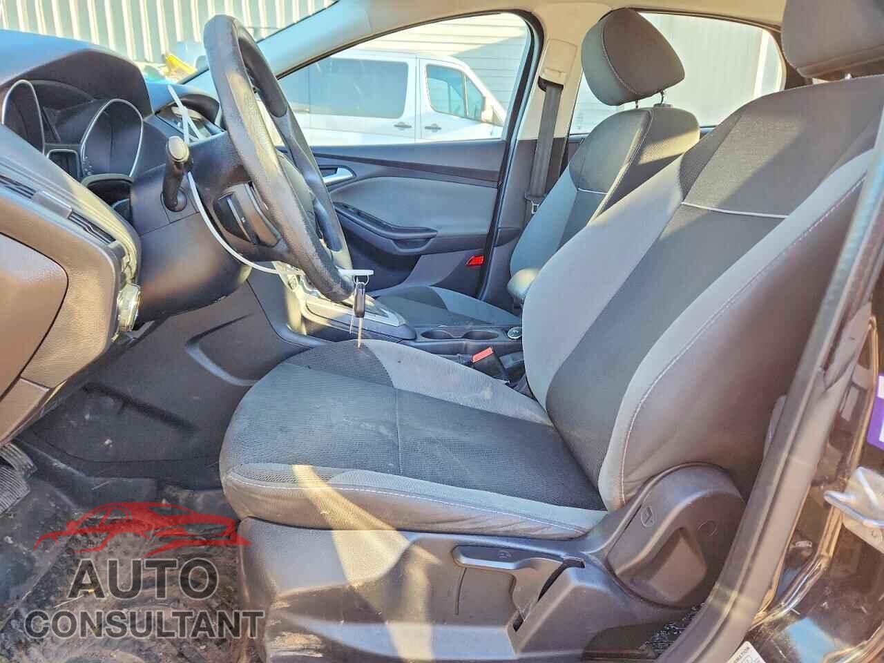 FORD FOCUS 2014 - 1FADP3K24EL322021