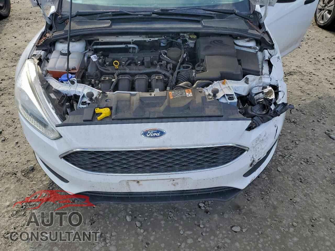 FORD FOCUS 2016 - 1FADP3E28GL310713