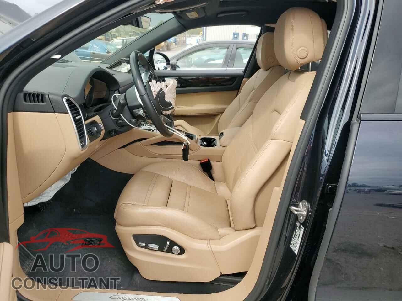 PORSCHE CAYENNE 2021 - WP1AA2AY1MDA09157