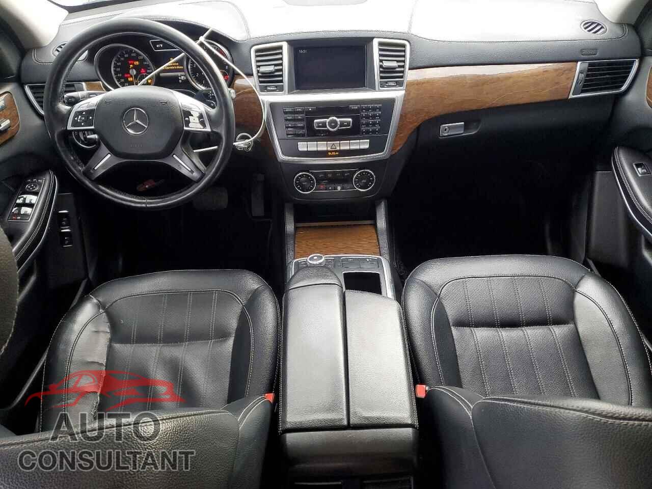 MERCEDES-BENZ GL-CLASS 2013 - 4JGDF7CE8DA113478