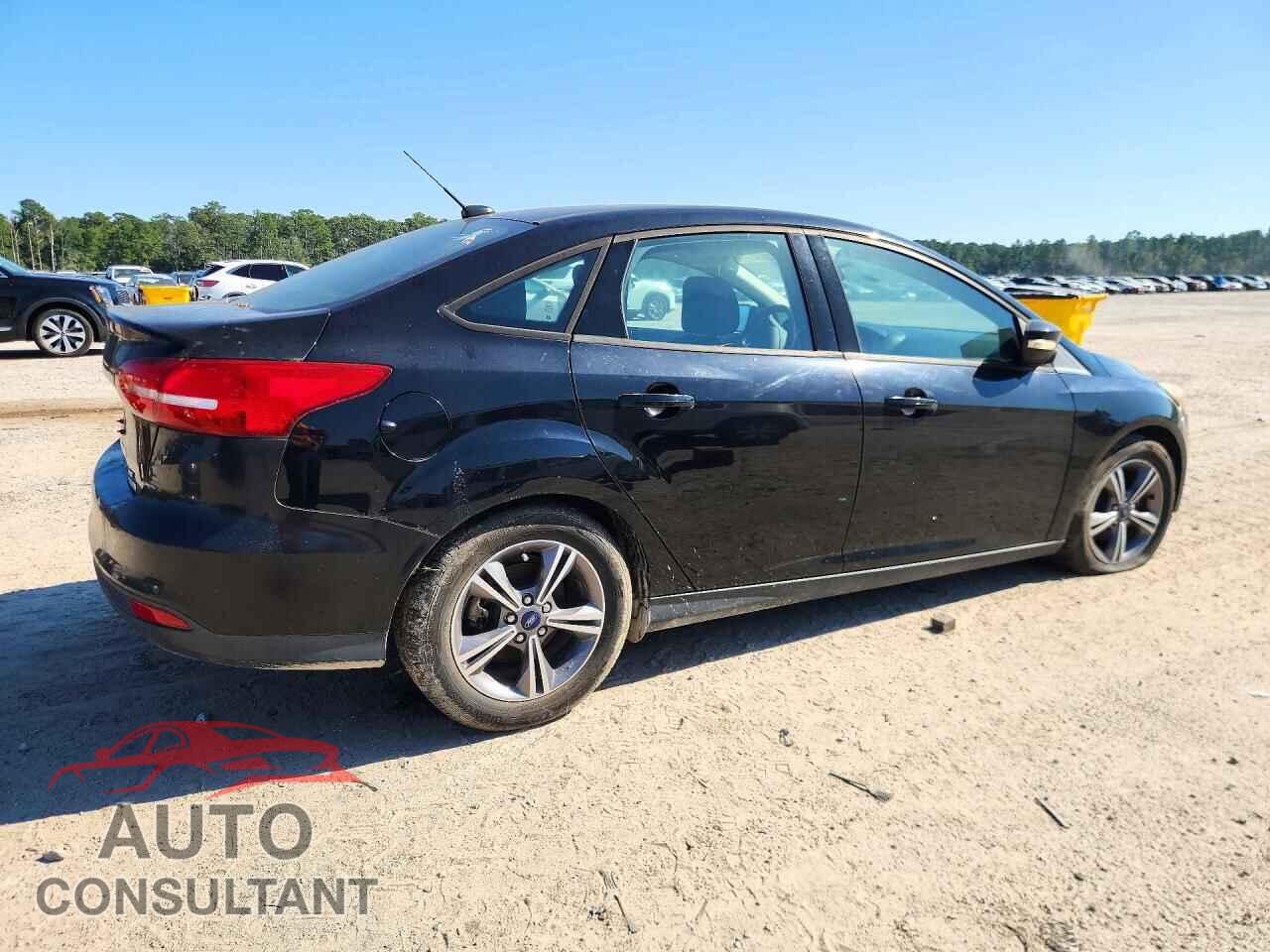 FORD FOCUS 2017 - 1FADP3FEXHL256597