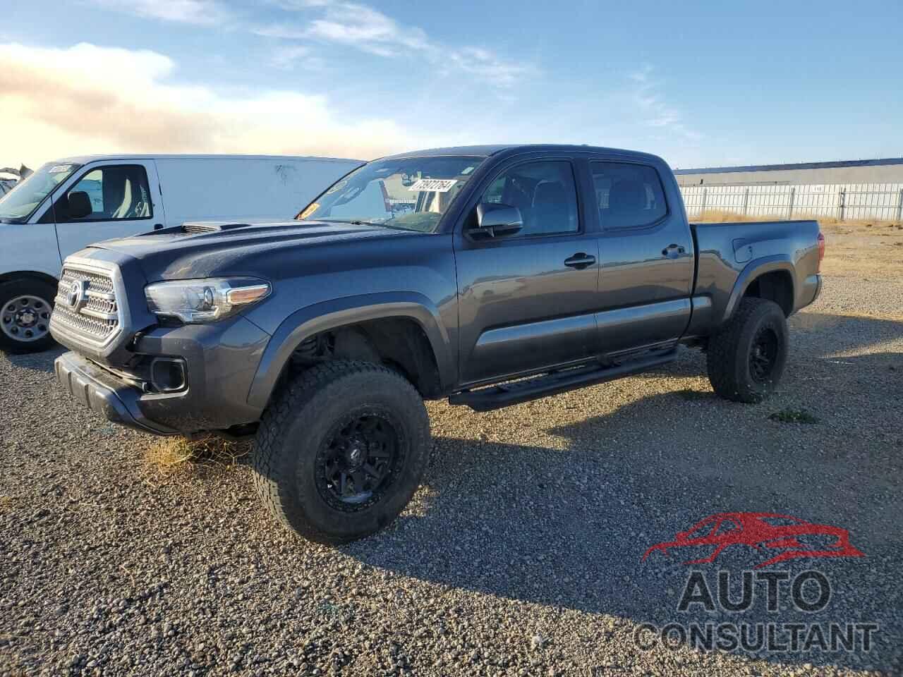 TOYOTA TACOMA 2017 - 5TFDZ5BN1HX028227