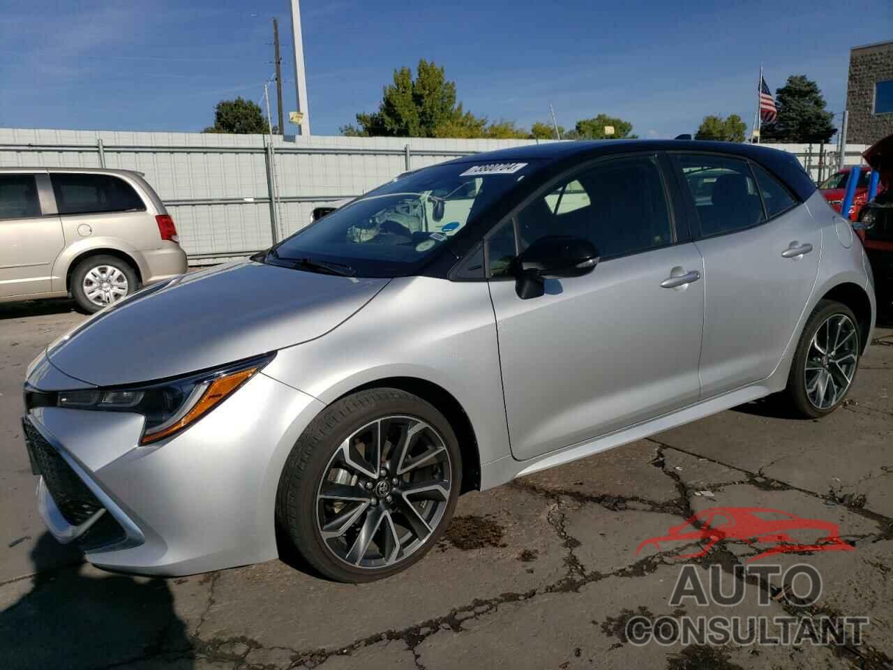 TOYOTA COROLLA 2021 - JTNA4MBE6M3125836