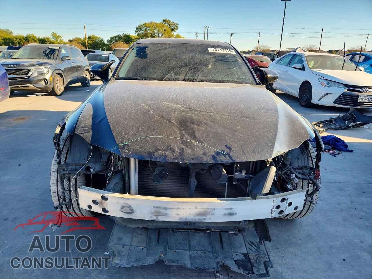 LEXUS IS 2014 - JTHBF1D28E5029327
