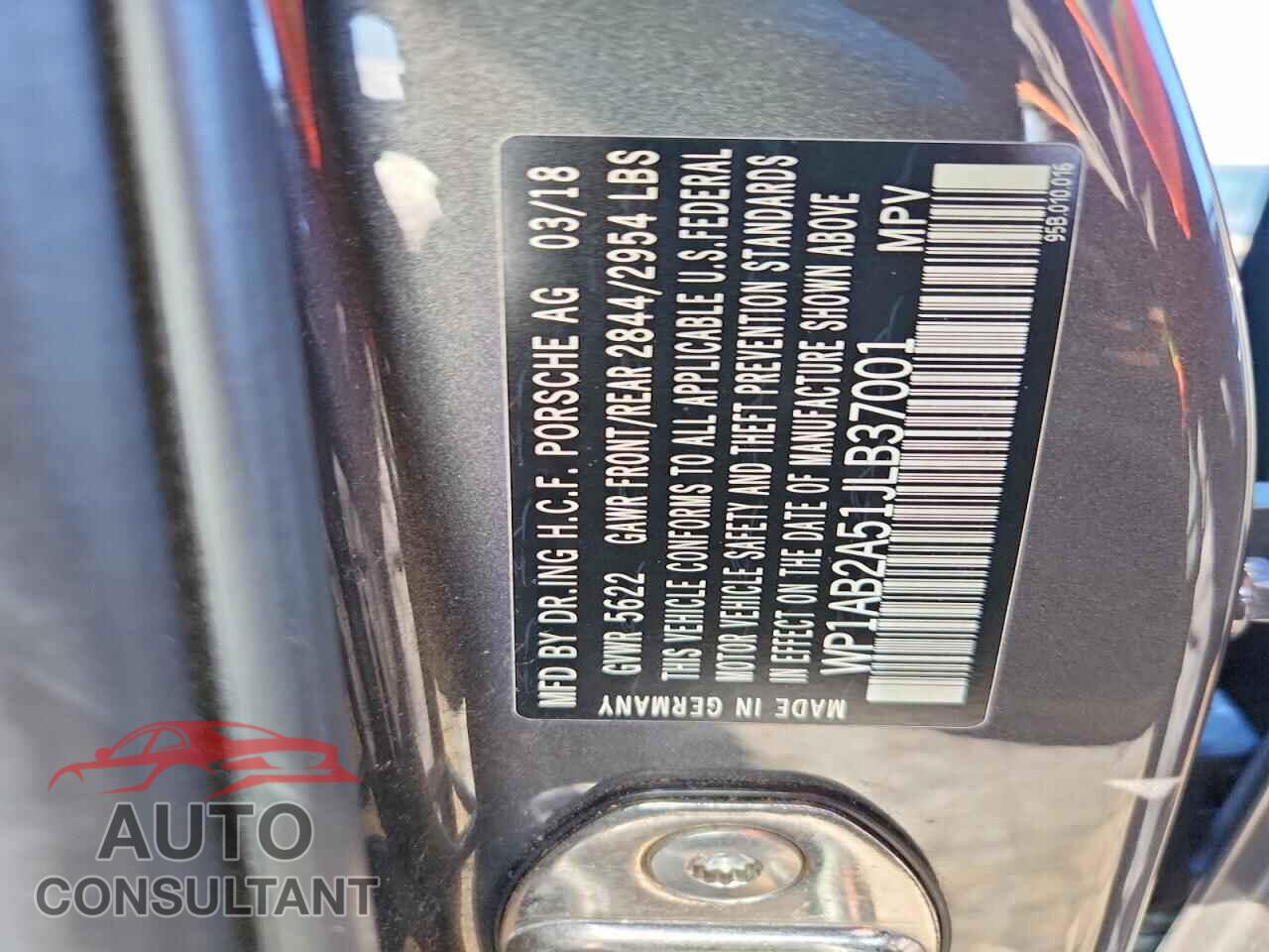 PORSCHE MACAN 2018 - WP1AB2A51JLB37001