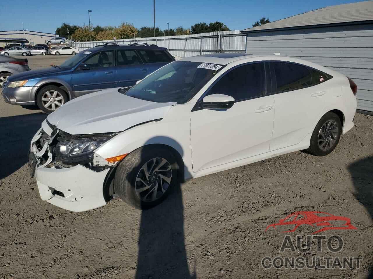 HONDA CIVIC 2018 - 19XFC2F77JE208547
