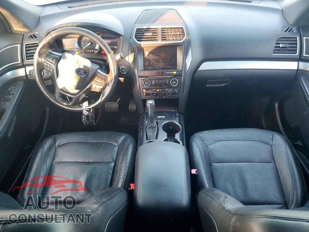 FORD EXPLORER 2016 - 1FM5K7D84GGC99000
