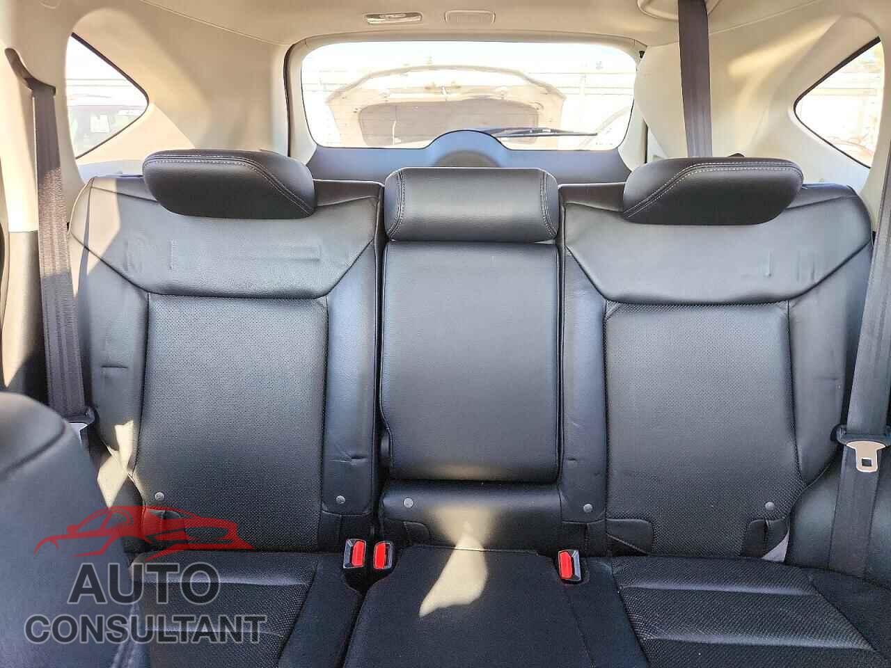 HONDA CRV 2015 - 5J6RM4H9XFL101800