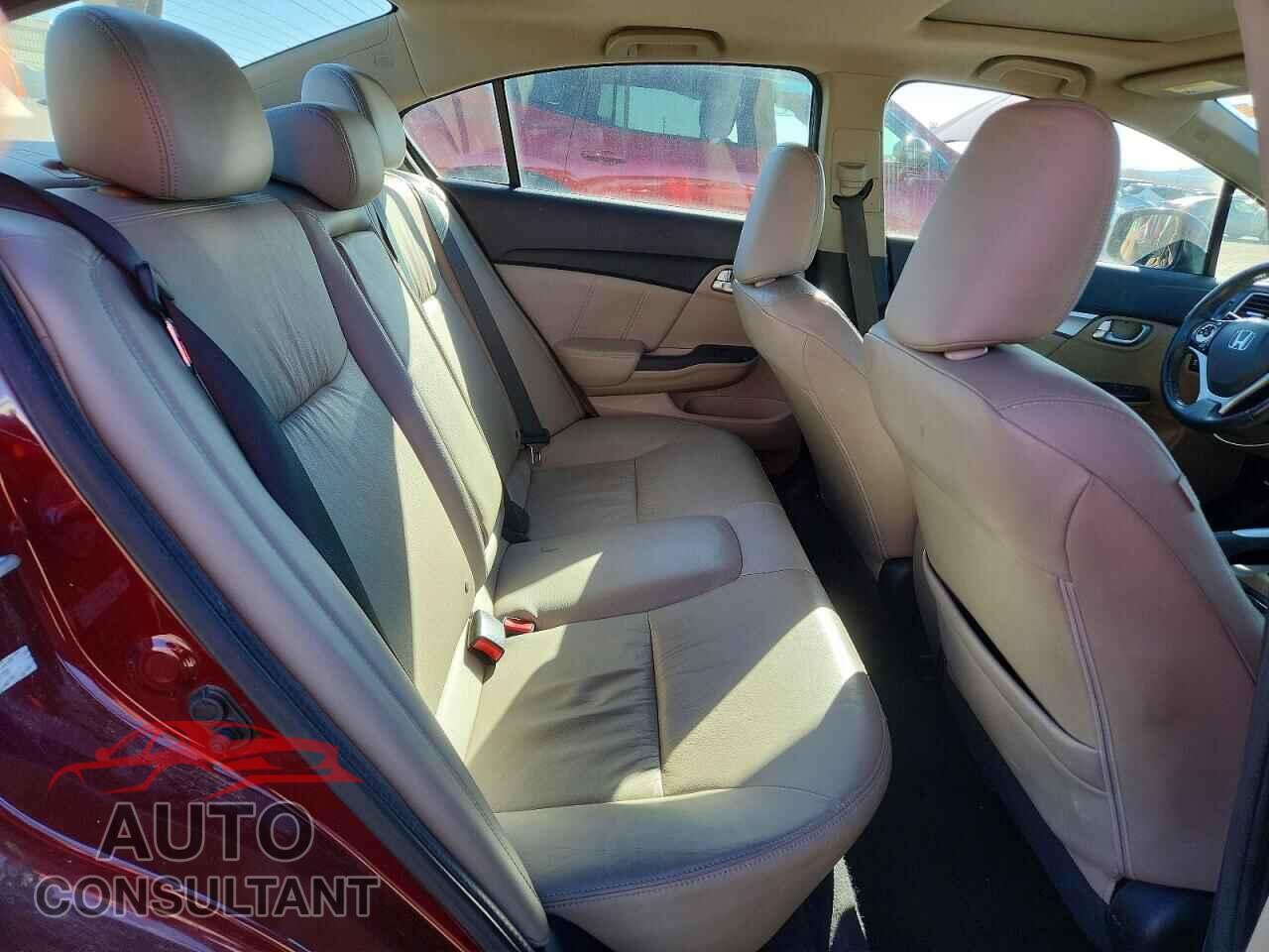 HONDA CIVIC 2013 - 2HGFB2F91DH511595