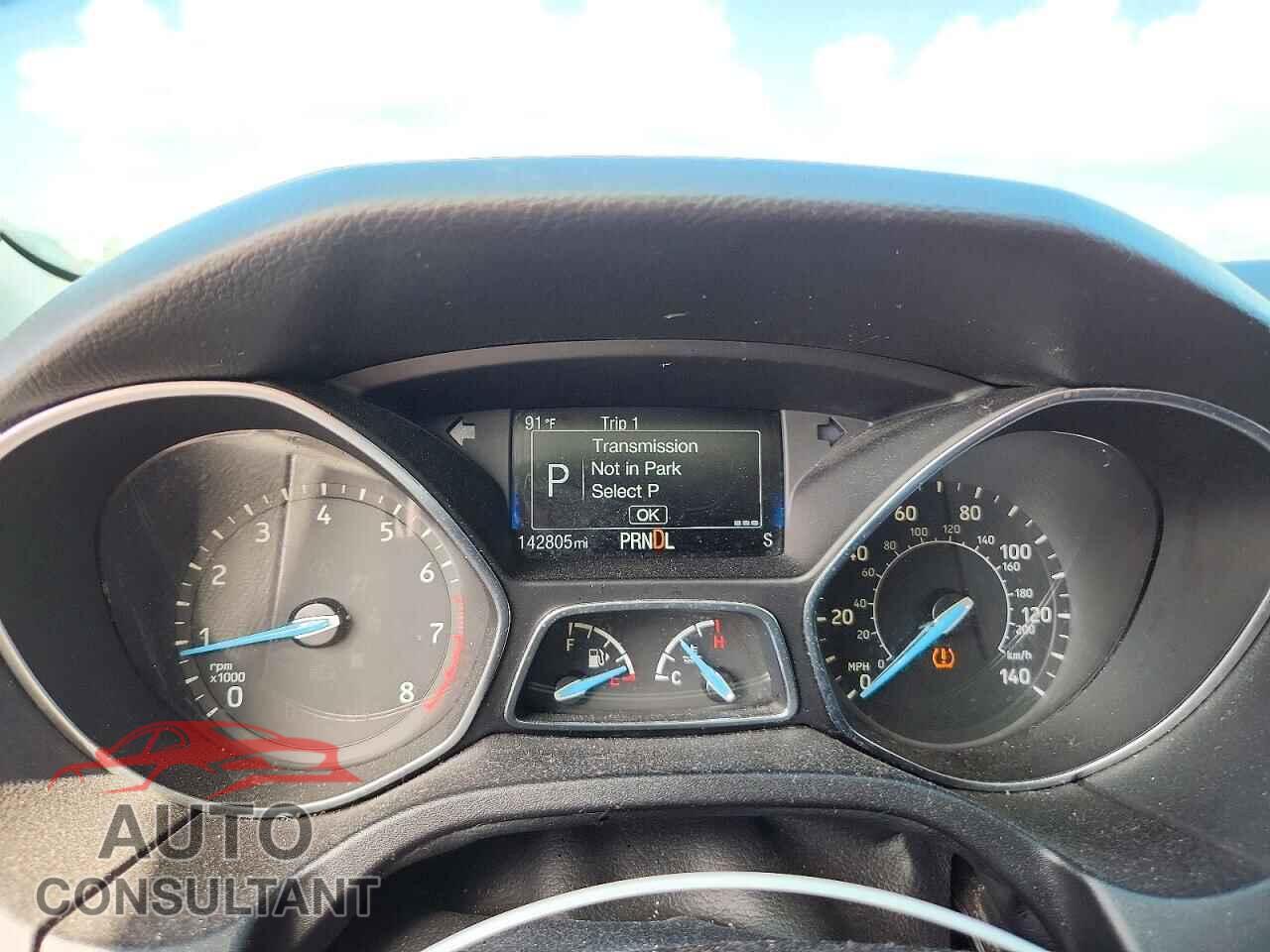FORD FOCUS 2018 - 1FADP3F22JL238574