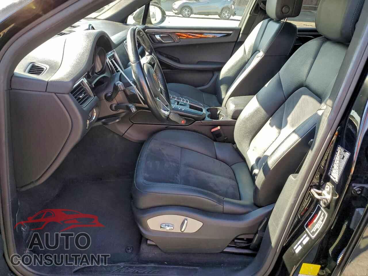 PORSCHE MACAN 2018 - WP1AA2A57JLB06256