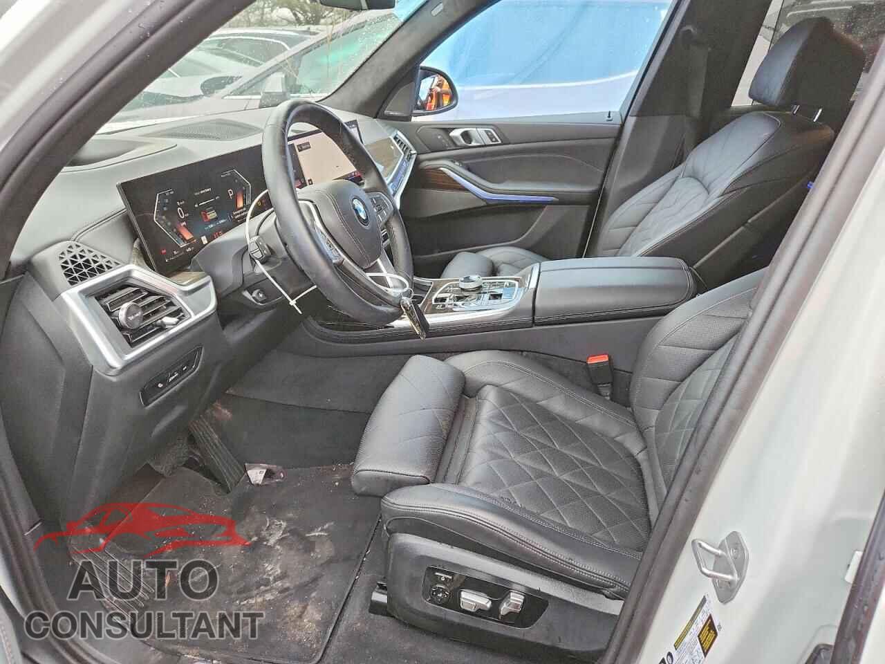 BMW X7 2025 - 5UX23EM02S9W23009
