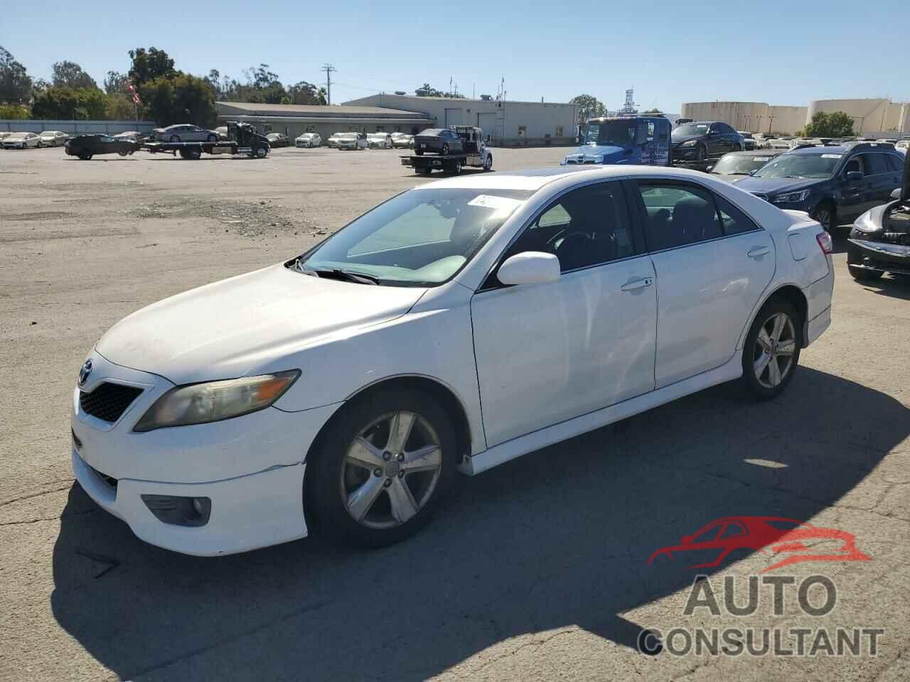 TOYOTA CAMRY 2011 - 4T1BF3EK2BU682325