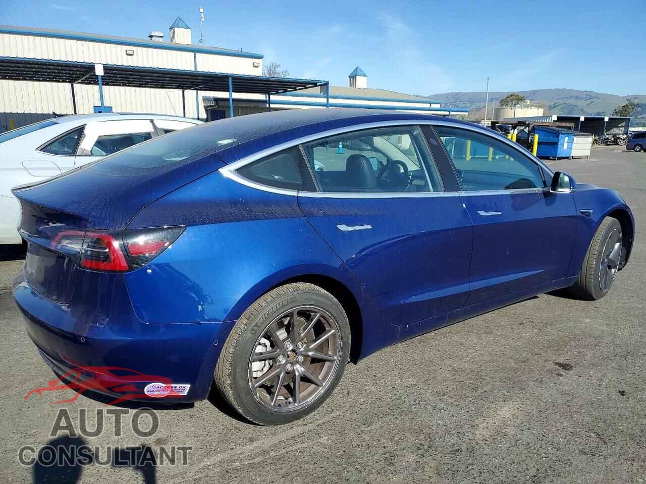 TESLA MODEL 3 2018 - 5YJ3E1EA8JF154366