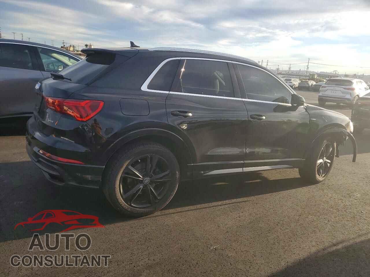 AUDI Q3 2020 - WA1EECF37L1103564