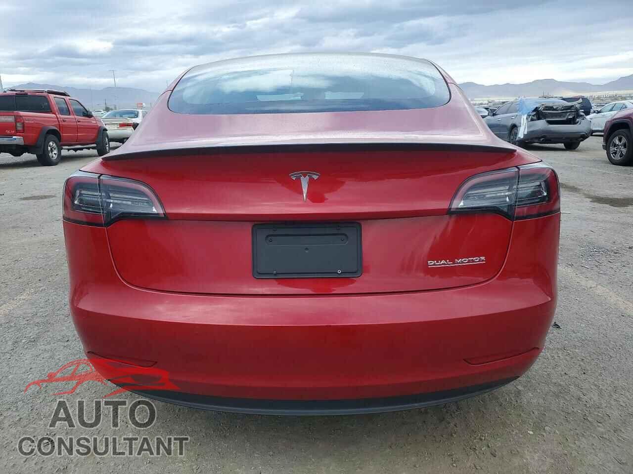 TESLA MODEL 3 2022 - 5YJ3E1EC8NF278564