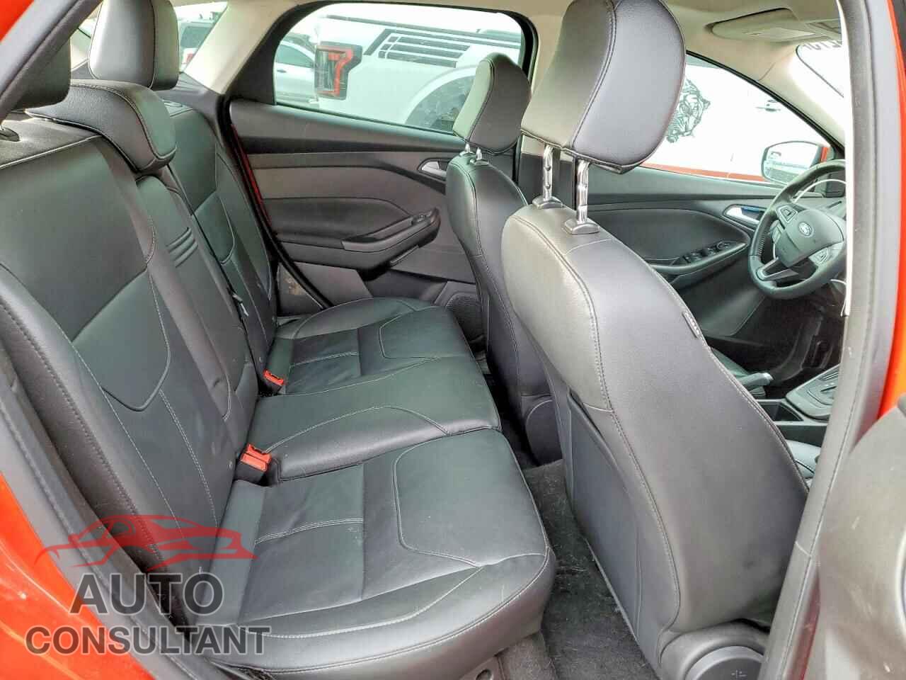 FORD FOCUS 2016 - 1FADP3K22GL340682