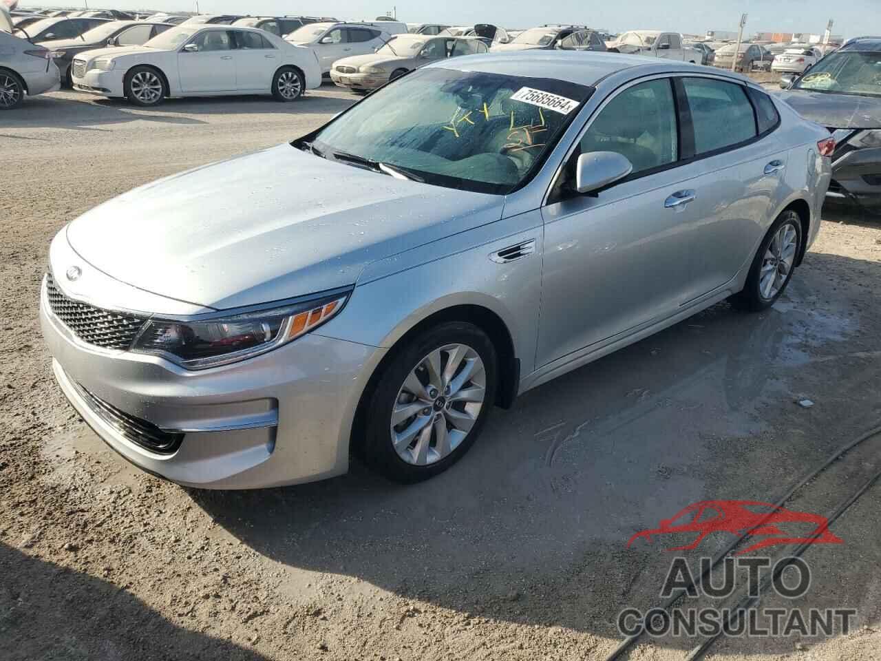 KIA OPTIMA 2018 - 5XXGU4L33JG271098