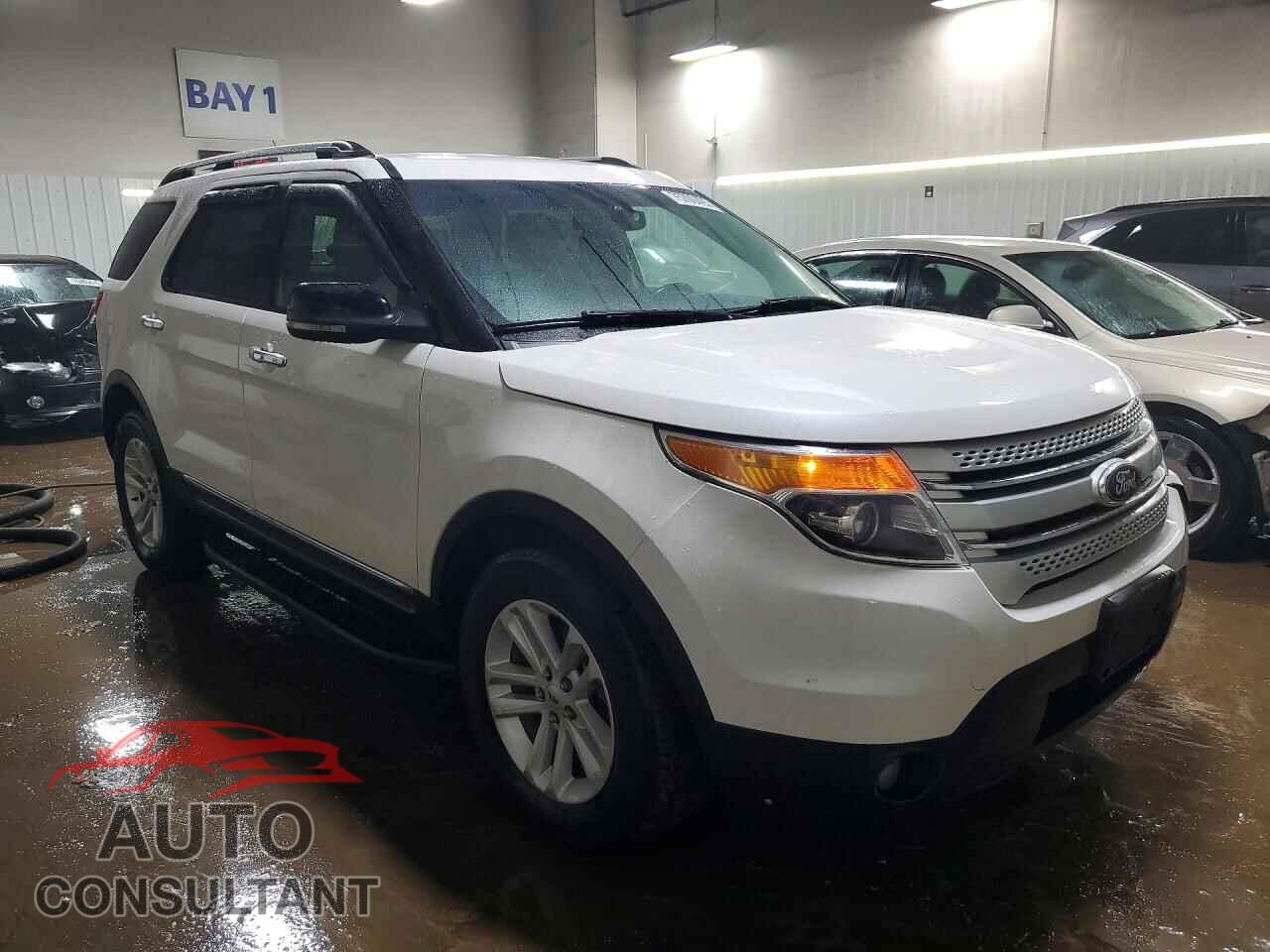 FORD EXPLORER 2013 - 1FM5K8D84DGA17889