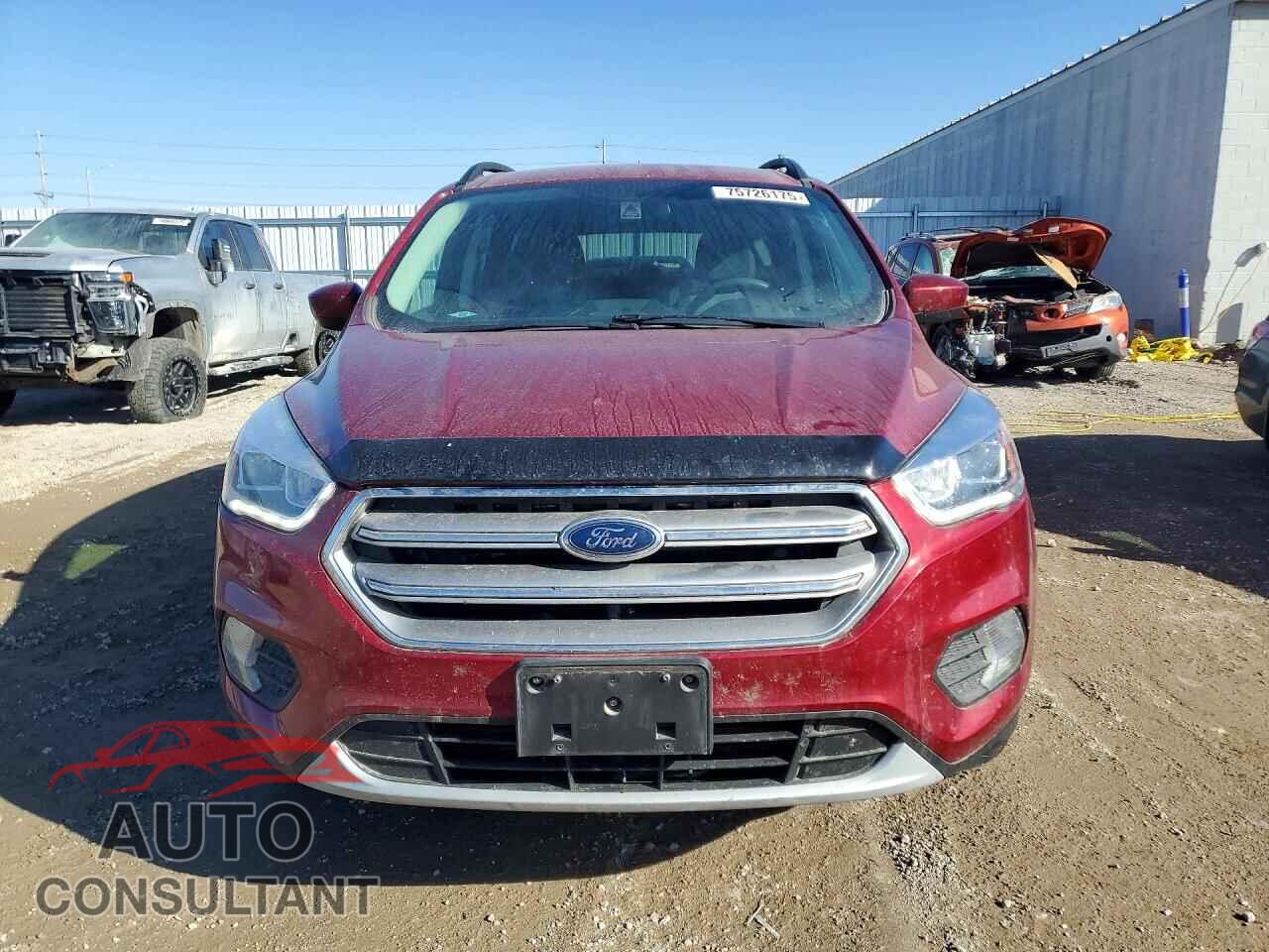 FORD ESCAPE 2017 - 1FMCU9GD2HUC61483