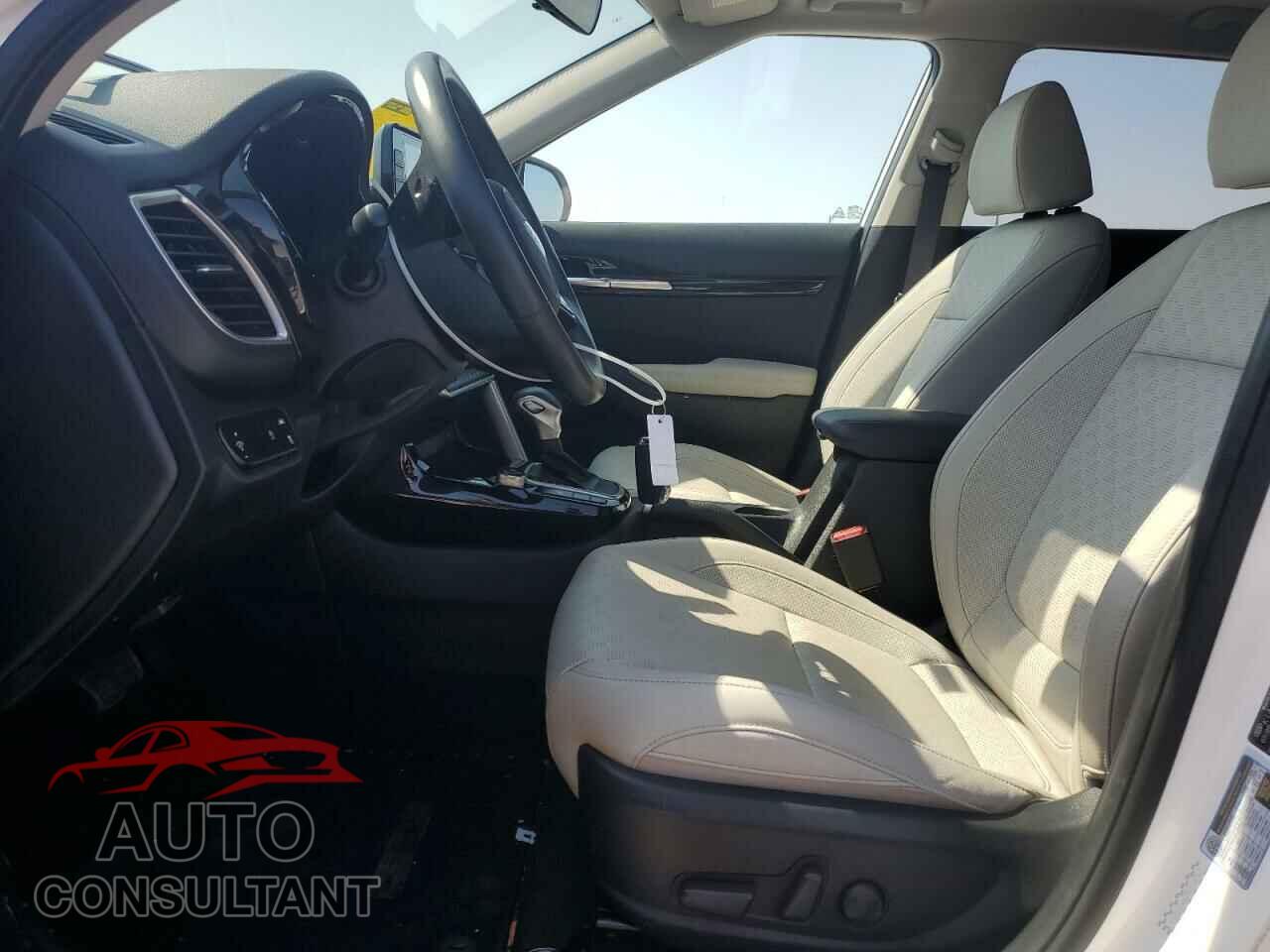 KIA SELTOS 2021 - KNDERCAA2M7118763