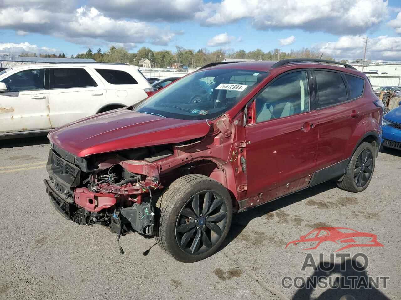 FORD ESCAPE 2018 - 1FMCU9GD8JUA47443