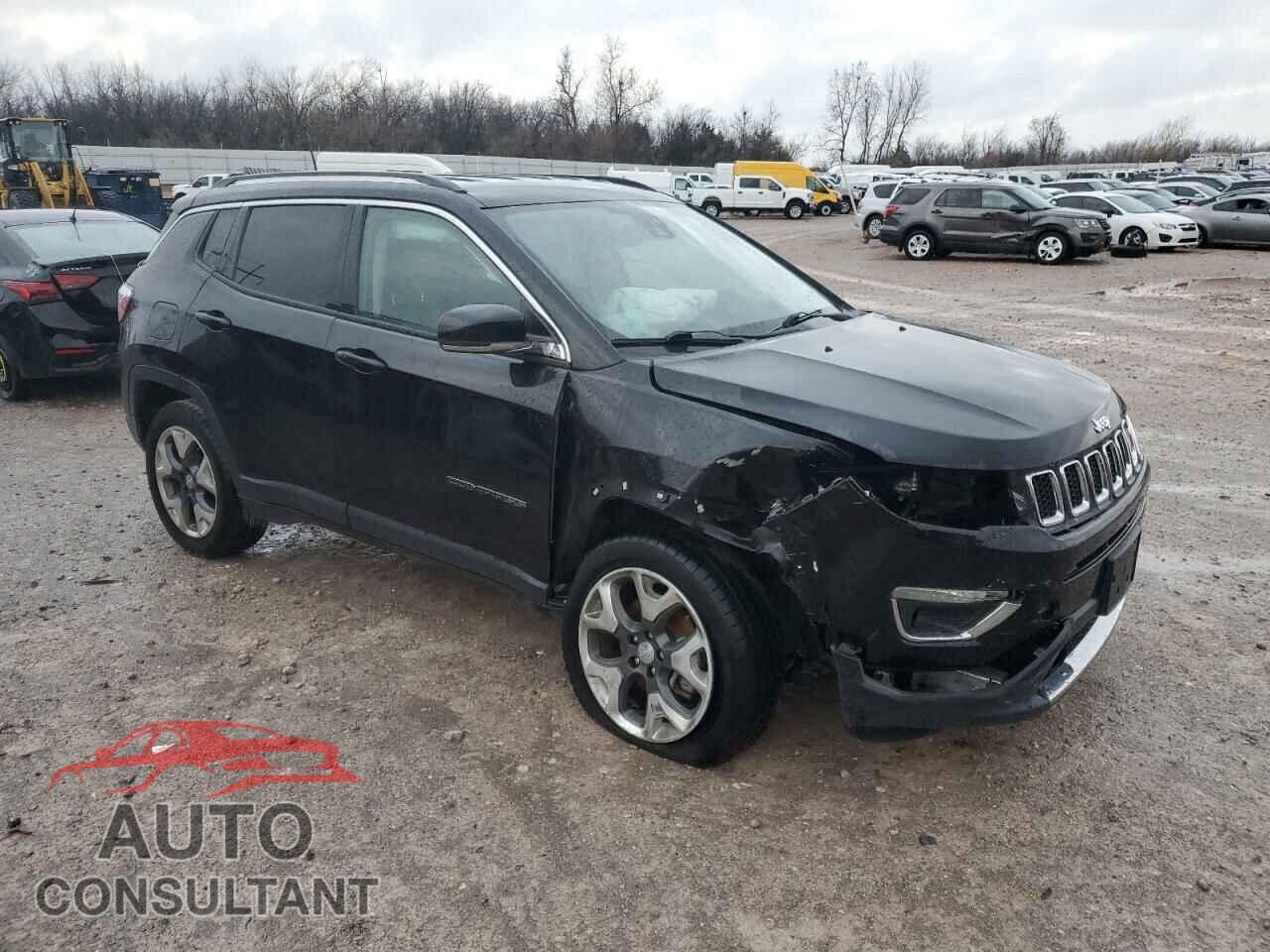 JEEP COMPASS 2018 - 3C4NJDCB4JT442601