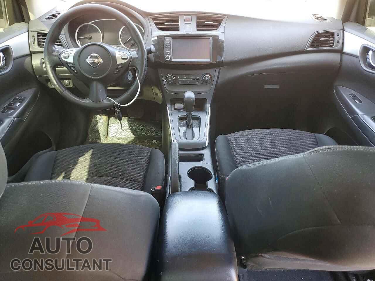 NISSAN SENTRA 2019 - 3N1AB7AP4KY304561