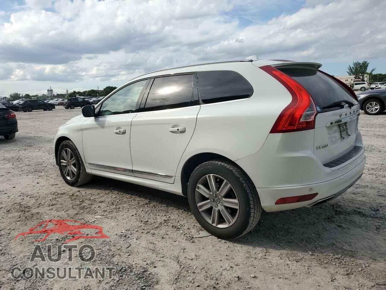 VOLVO XC60 2017 - YV440MDUXH2199366