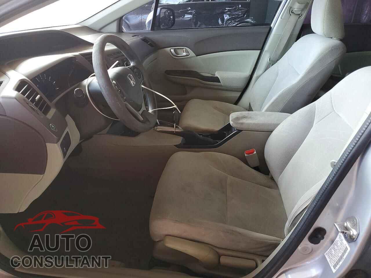 HONDA CIVIC 2012 - 2HGFB2F59CH557882