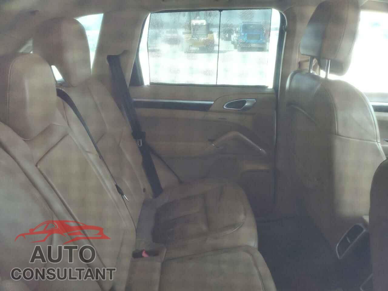PORSCHE CAYENNE 2017 - WP1AA2A26HKA88094