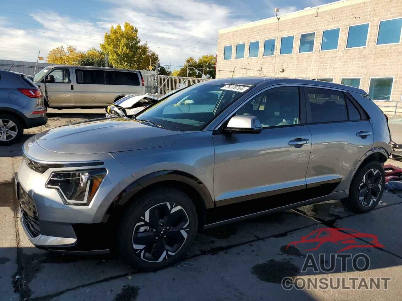 KIA NIRO WIND 2024 - KNDCR3L10R5096673