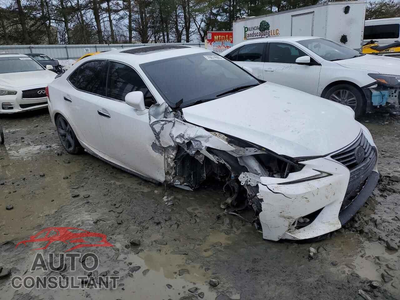 LEXUS IS 2014 - JTHCE1D23E5004651