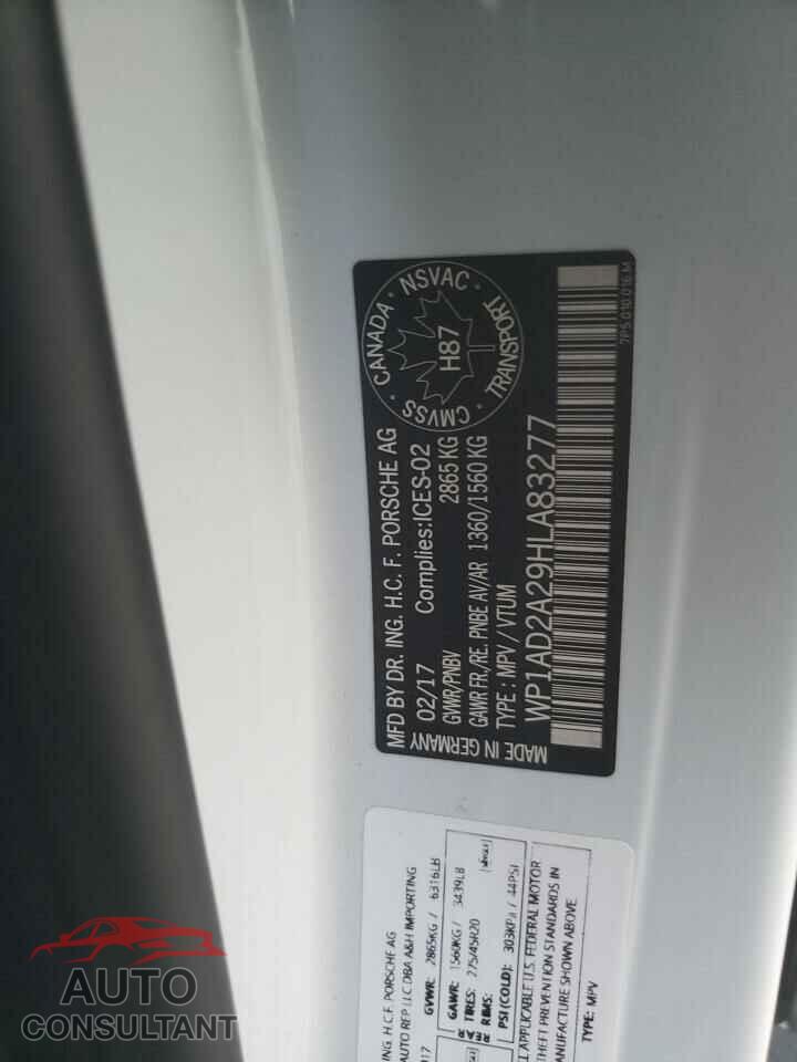PORSCHE CAYENNE 2017 - WP1AD2A29HLA83277