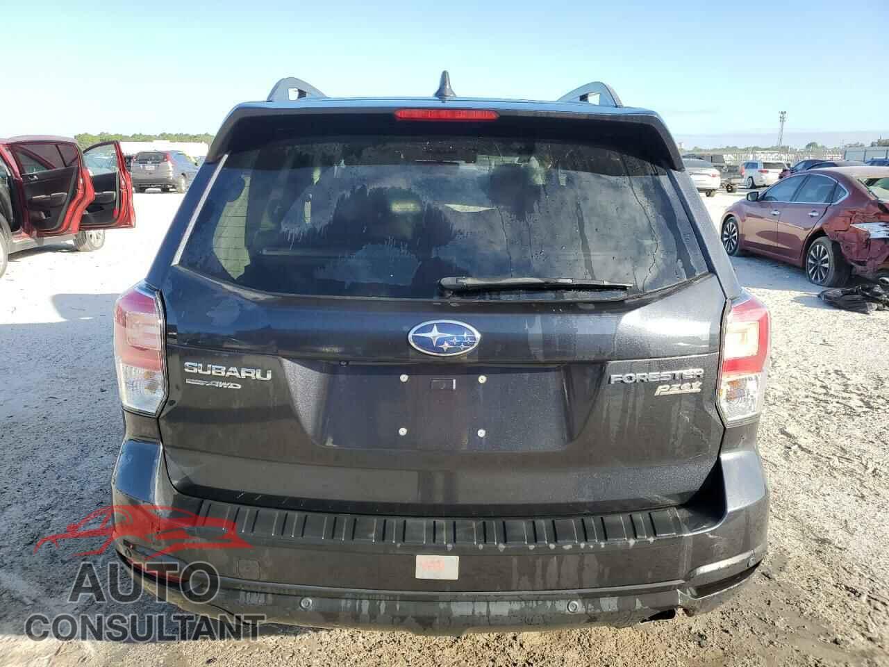 SUBARU FORESTER 2017 - JF2SJAWC6HH491136