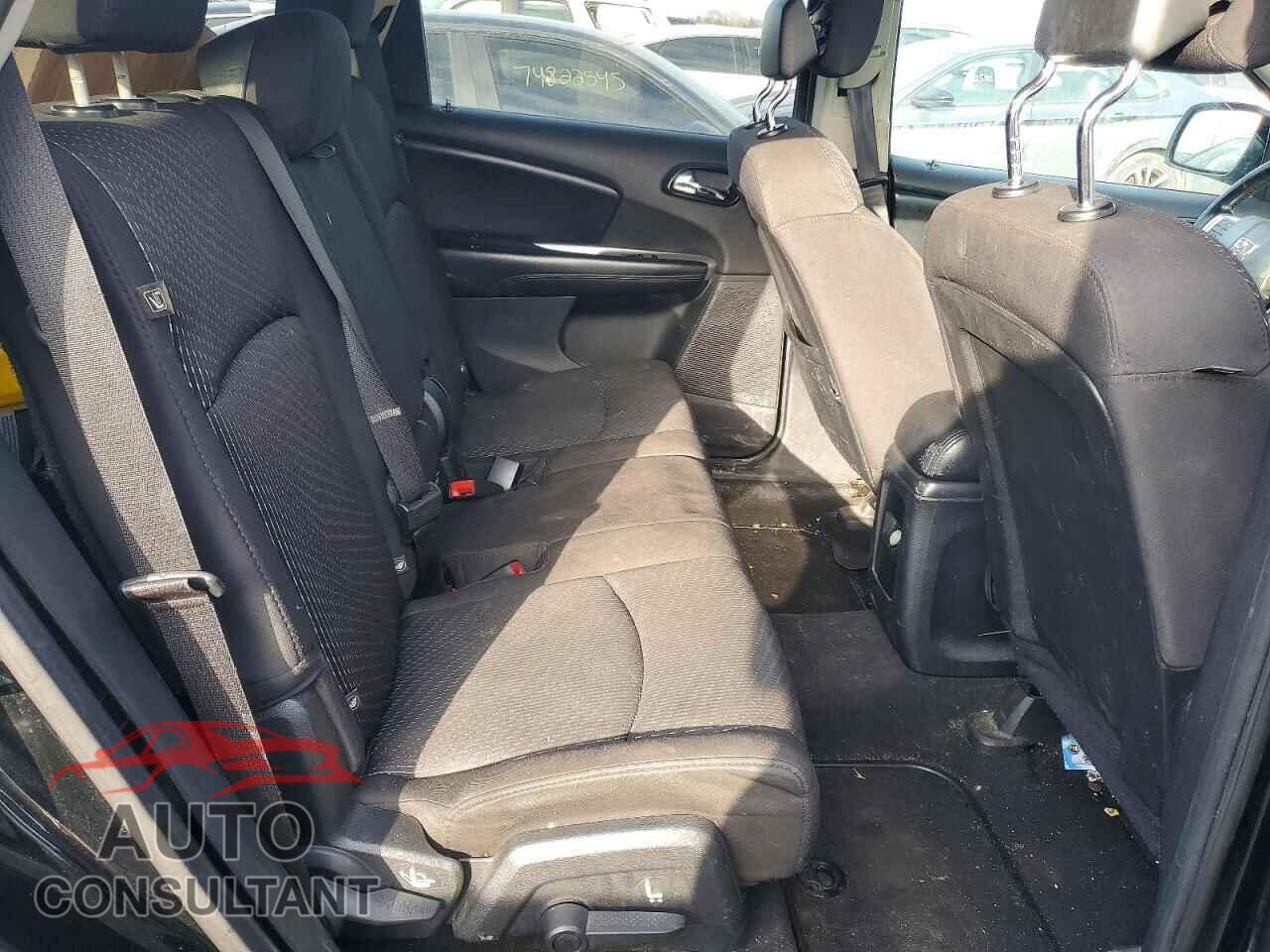 DODGE JOURNEY 2015 - 3C4PDCAB1FT511605