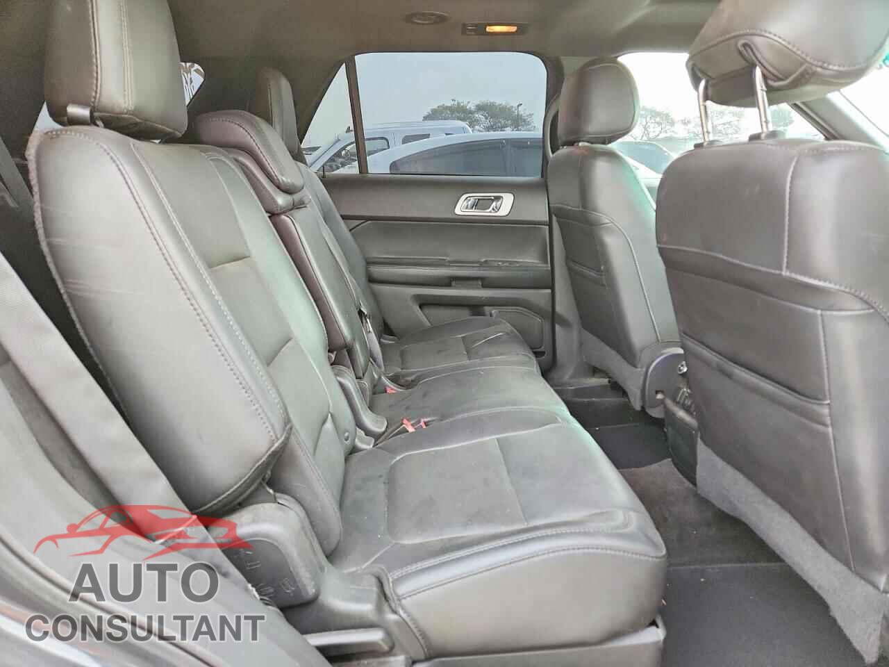 FORD EXPLORER 2015 - 1FM5K7F85FGB90086