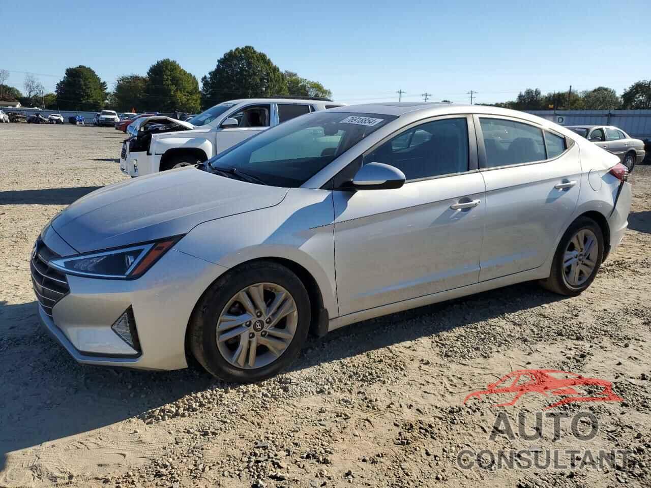 HYUNDAI ELANTRA 2020 - 5NPD84LF8LH510752