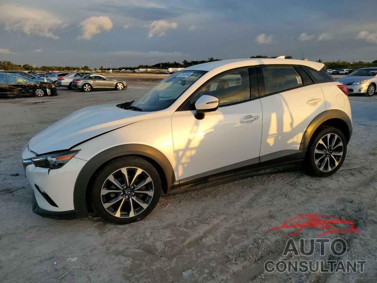 MAZDA CX-3 2019 - JM1DKDC73K1417184